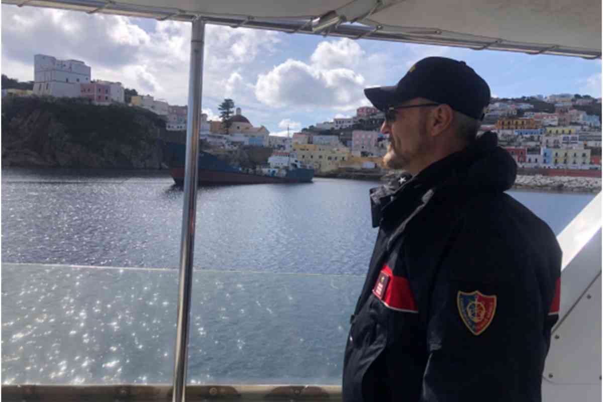 Carabinieri a Ponza