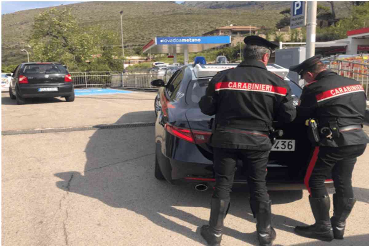 Carabinieri a Formia