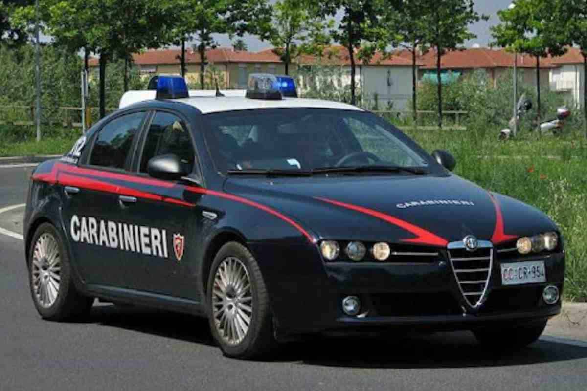 Carabinieri a Pomezia