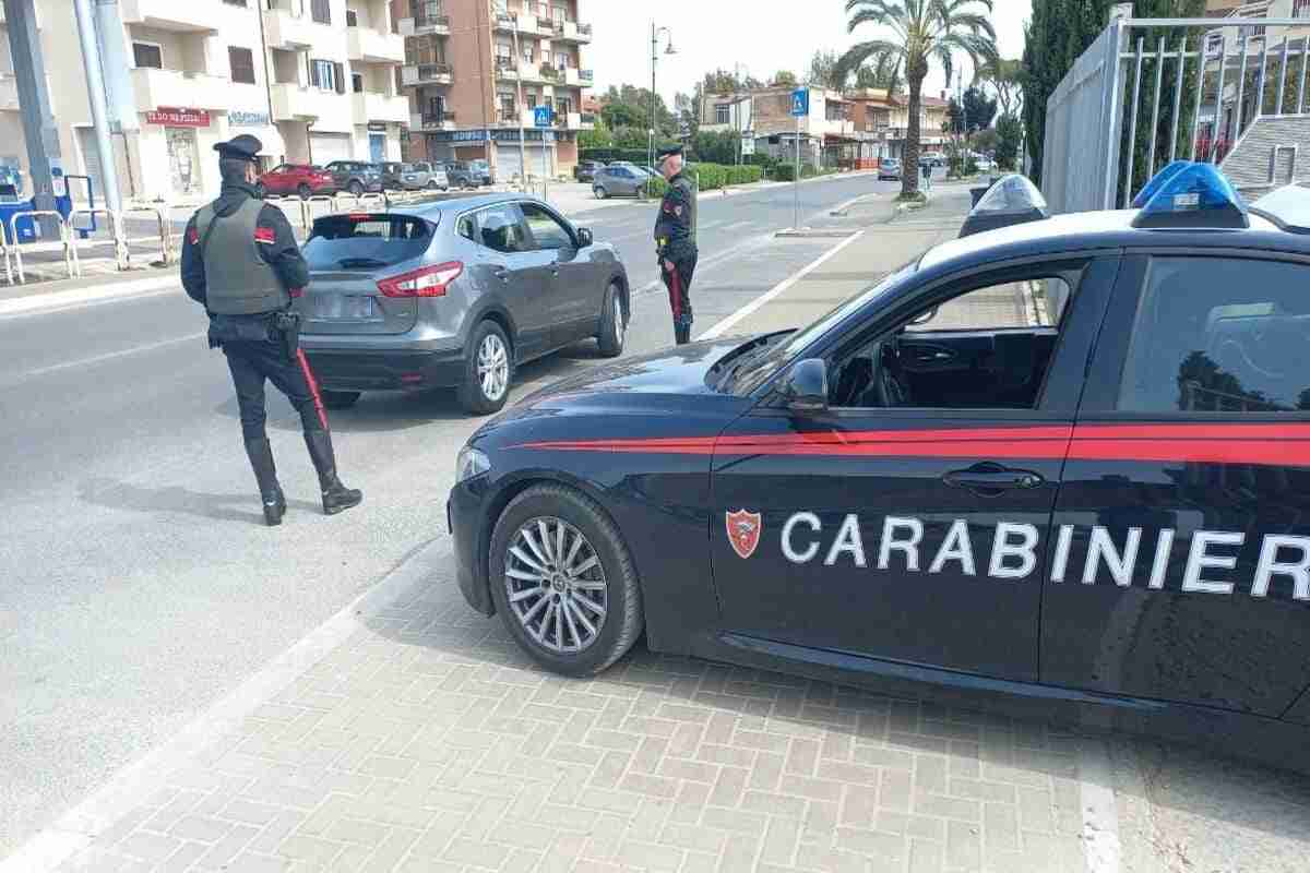 Carabinieri ad Ardea