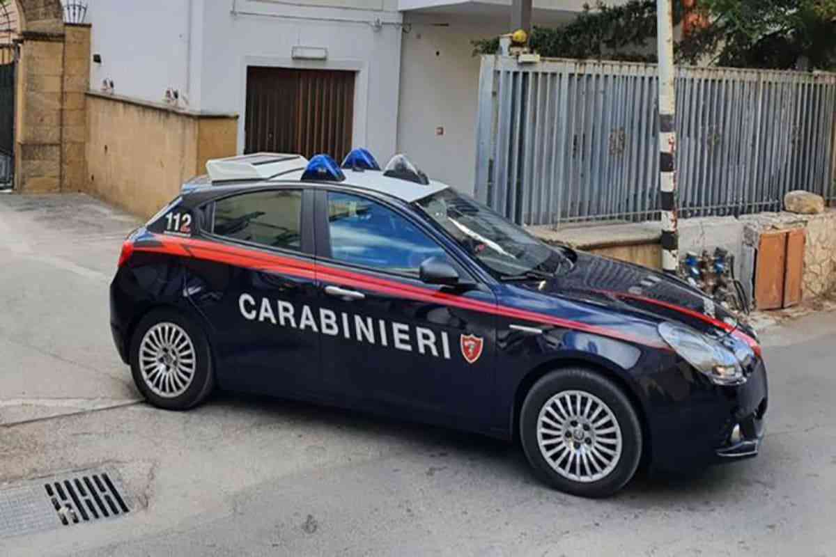 Carabinieri a Rocca Cencia