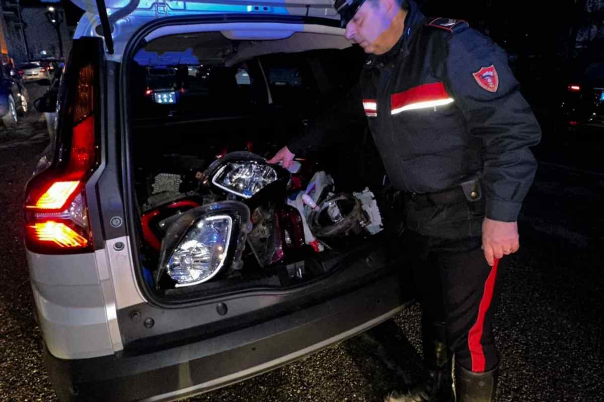 Furto e inseguimento carabinieri roma