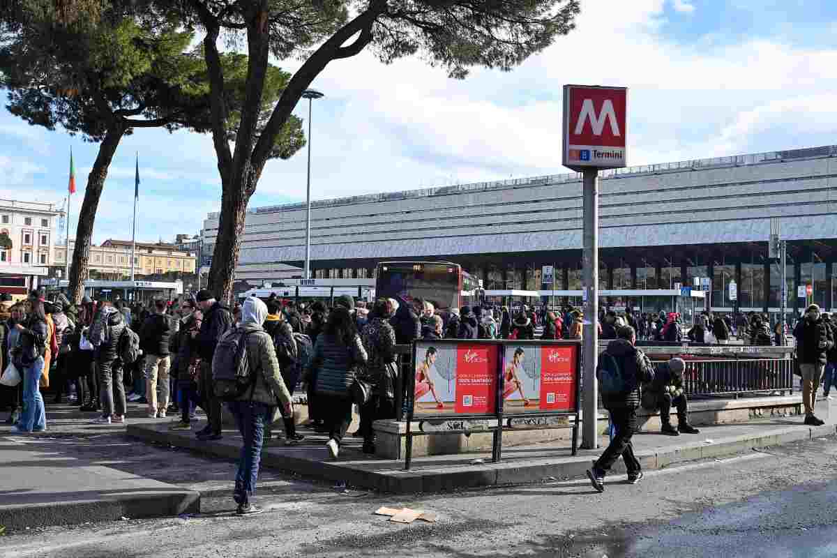 Roma Termini orari metro 1 maggio roma