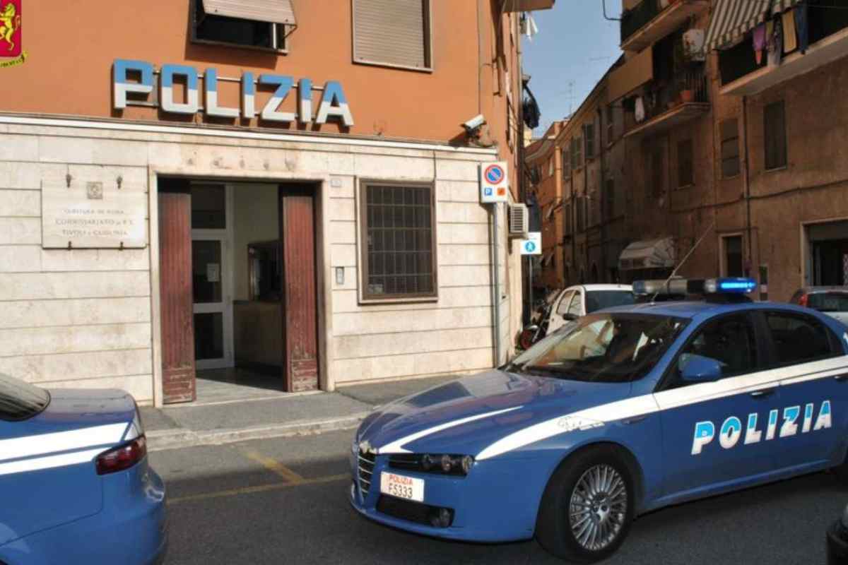 Polizia per un uomo armato in strada a Guidonia