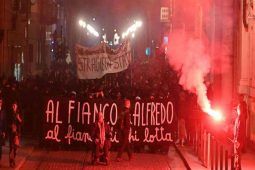 Corteo degli anarchici a Torino