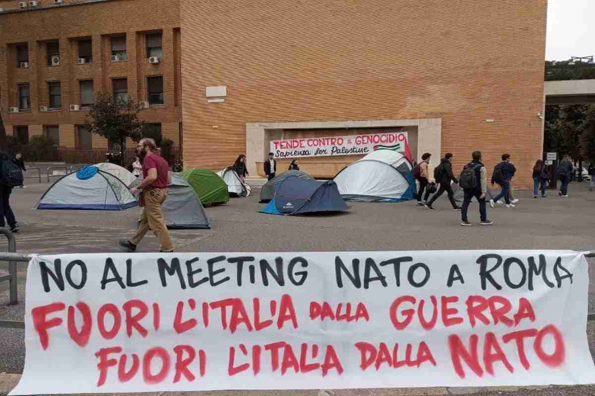 Protesta di Cambiare Rotta alla Sapienza