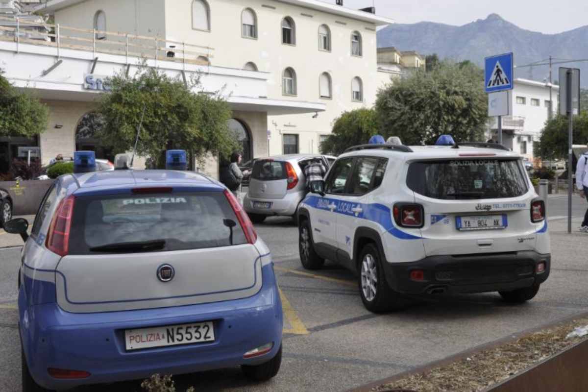 controlli carabinieri a Formia