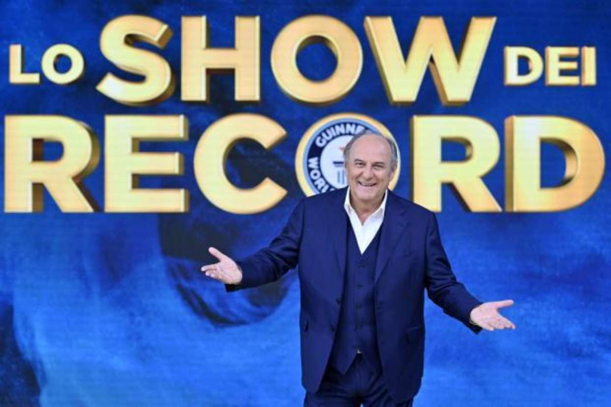 Gerry scotti conducve lo show dei record ascolti tv