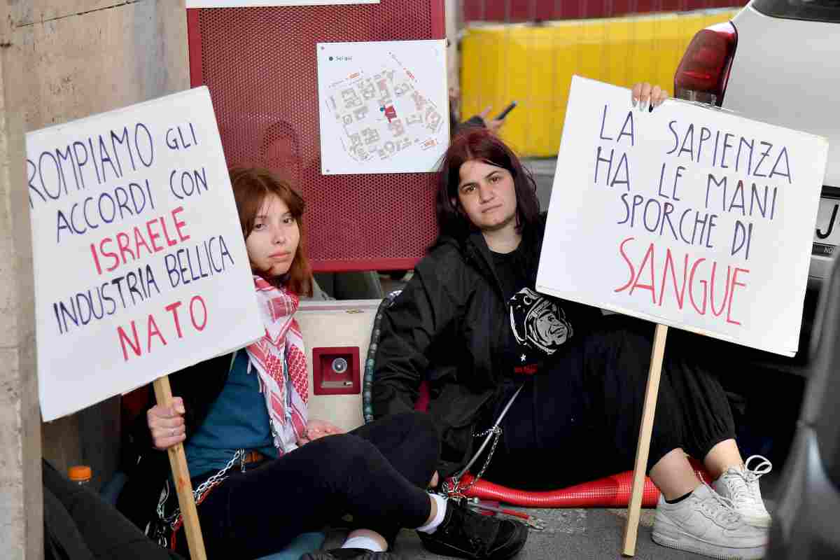 proteste a La Sapienza