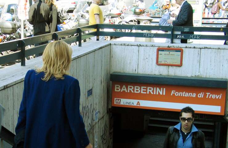 metro roma barberini