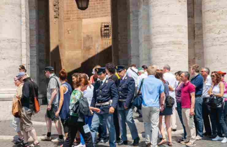 Forze dell'ordine al vaticano