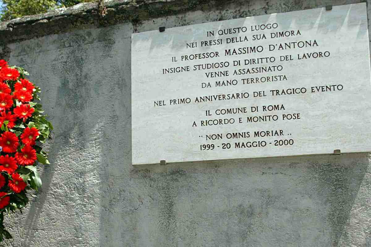 Omicidio Massimo D’Antona, il giurista assassinato dalle Nuove Brigate Rosse