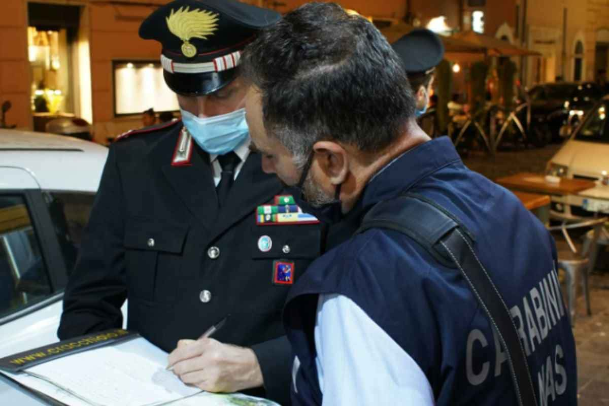 Carabinieri a Mentana