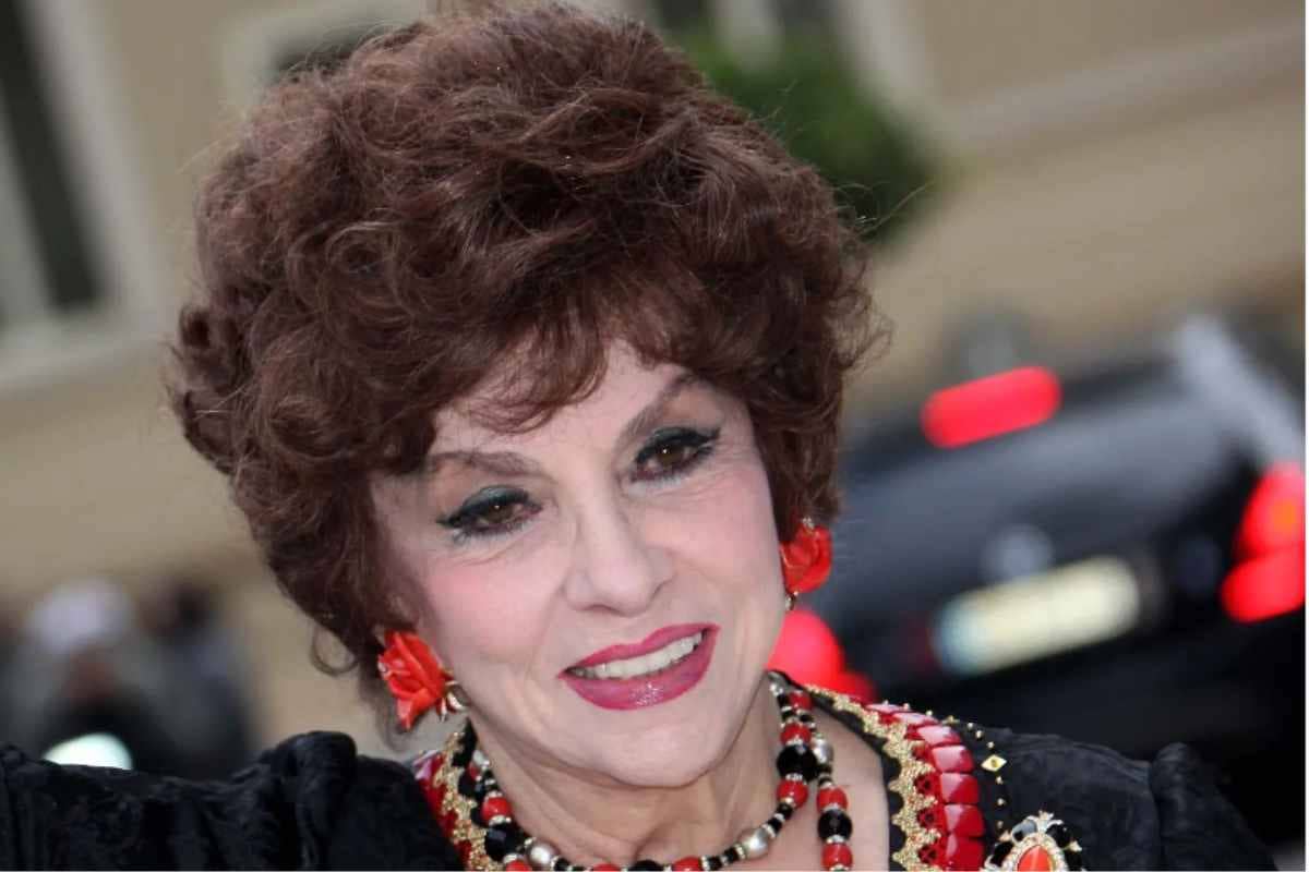 Gina Lollobrigida, all’asta gli oggetti più preziosi della diva: la scelta degli eredi per contenere i debiti del caso Piazzolla