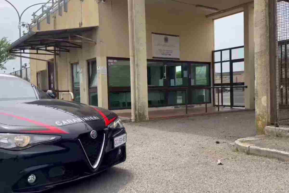 carabinieri, carcere Velletri