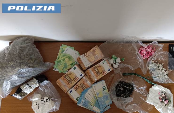 La droga sequestrata a Roma dalla Polizia