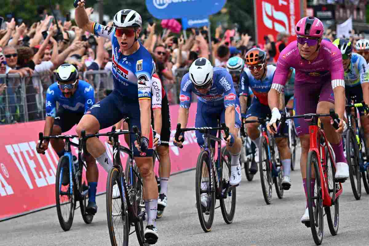 giro d'italia arrivo a Roma domenica 26 maggio 2024