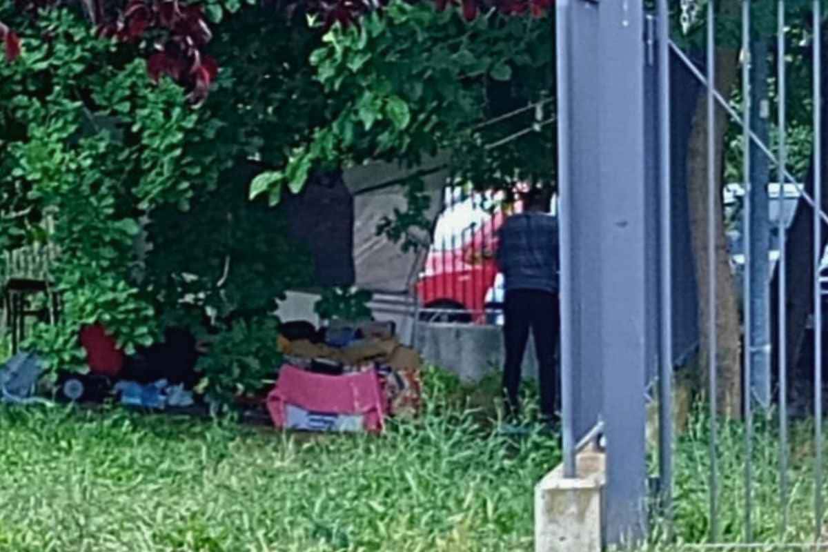 Parco Bei occupato dai clochard