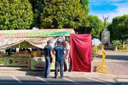 Controlli della Polizia di Stato ai commercianti ambulanti di Formia